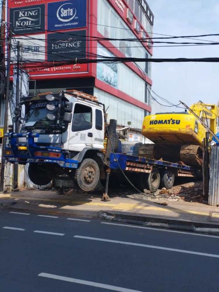 Harga Sewa Excavator Perjam